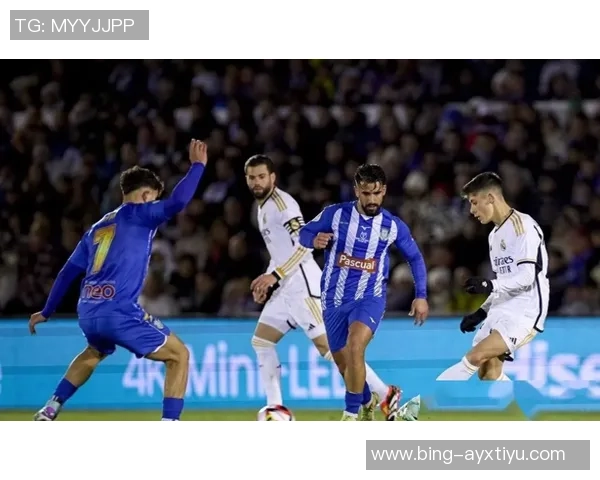 旧将批评皇马被阿尔瓦塞特淘汰是彻底失败管理如同闹剧 旧将批评皇马被阿尔瓦塞特淘汰是彻底失败管理如同闹剧