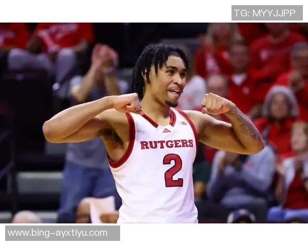 哈珀谈球队团结精神强调成员间互助与共同成功的重要性