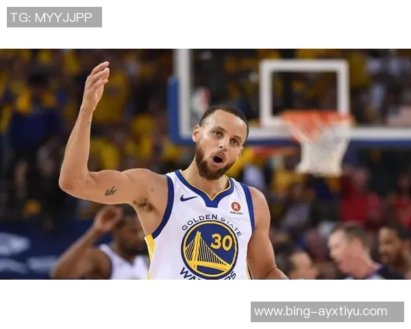 库里强调年轻球员的重要性呼吁全队以积极能量共同努力争胜