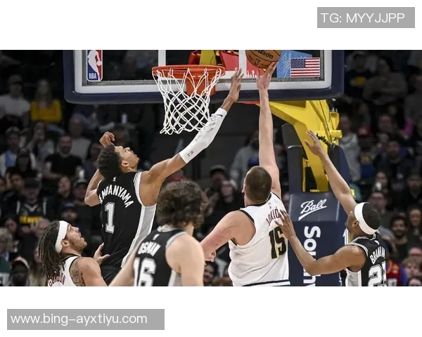 哈珀出战25分钟表现抢眼马刺在他带领下豪取四连胜