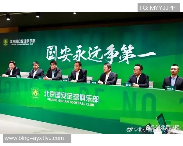 国安迅速调整训练计划总经理李明亲临现场指导球队训练