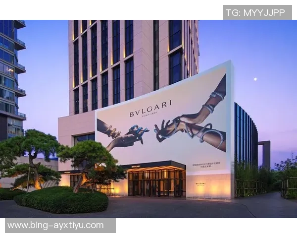 埃斯特旺与家人共同搬入新居,告别酒店生活开启新篇章 埃斯特旺与家人共同搬入新居,告别酒店生活开启新篇章