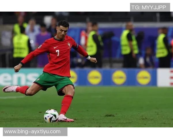 葡萄牙足协宣布将于11月7日公布新一期国家队大名单备战爱尔兰和亚美尼亚